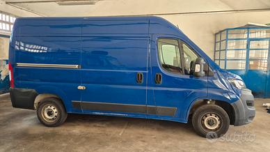 furgone jumper 2.2 140 cv l2h2