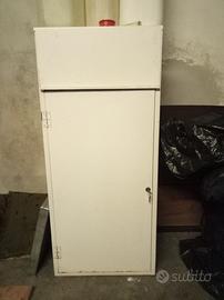 Armadio metallico
