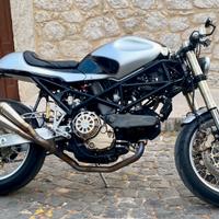Ducati Monster 900 cafe racer