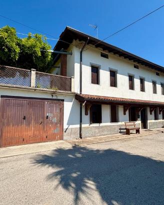 VILLA DI TESTA CON GIARDINO PRIVATO - Spazi, lu...