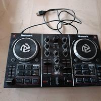 console dj Numark Party Mix 