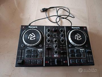 console dj Numark Party Mix 