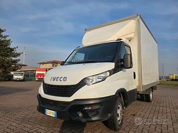 Iveco Daily 35C14 Furgone 4,3 m 2021