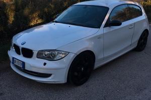 BMW serie 1 118d E81
