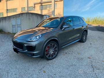 Porsche Cayenne 2016 184KW