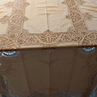 tovaglia in lino 