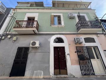 3 LOCALI A FOGGIA