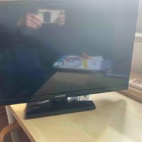 Telefunken 24" con telecomando