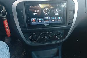 Citroen C2 1.4 diesel adatta a neopatentati