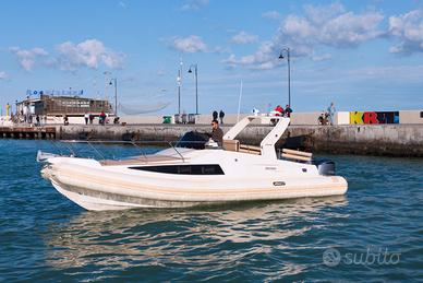 Solemar 32.1 con 2 x 300 Hp Yahama