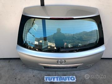 Portellone / cofano Toyota Avensis 2004