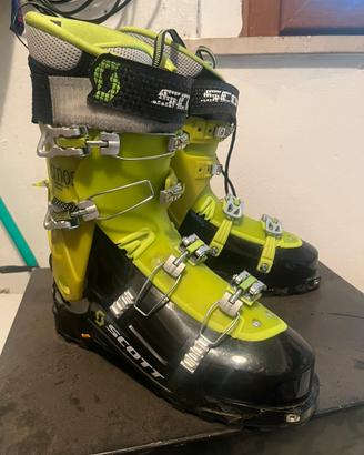 Scarponi sci scott cosmos