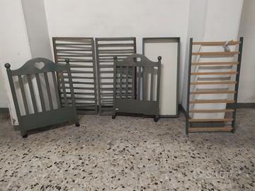 Lettino per bimbi con sponde