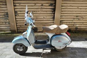 Vespa PX200e