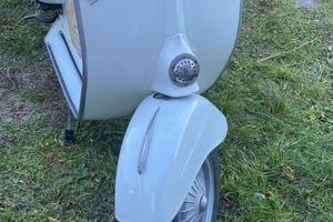 Vespa 125 primavera