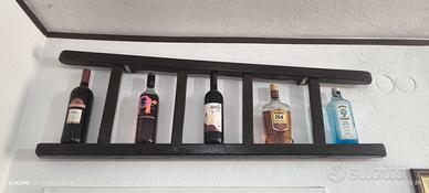 Scaletta portabottiglie