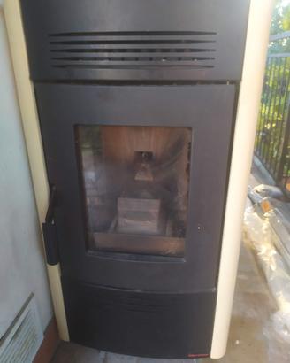 STUFA A PELLET