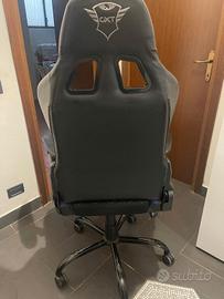 sedia game GXT blu e nera con cuscini nuova 