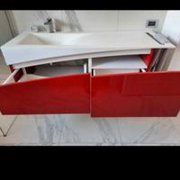 Mobile bagno sospeso