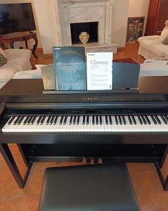YAMAHA  Clavinova CLP 440 R