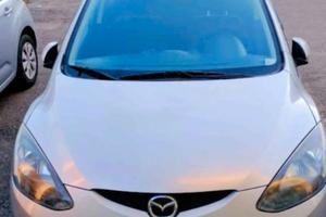 Mazda 2 benzina 