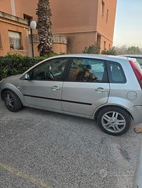 ford  fiesta 1.4 diesel trattabile 
