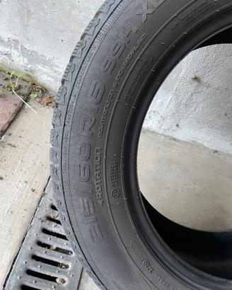 Gomme invernali 215/60 R16