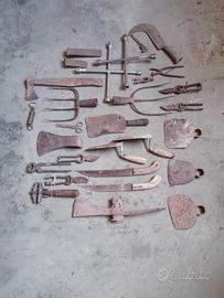 collezione  attrezzature   o  accessori