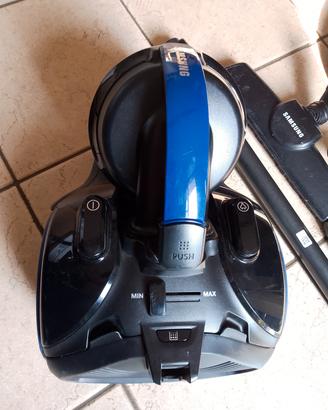 aspirapolvere Samsung cyclone force 