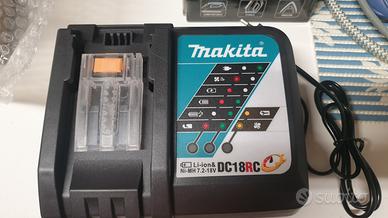 Caricabatterie Makita 