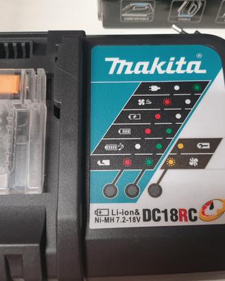 Caricabatterie Makita 