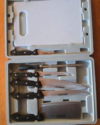 SET COLTELLI DA CUCINA CON VALIGETTA E TAGLIERE