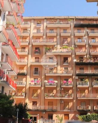 3 LOCALI A PALERMO