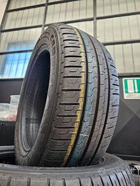 225 55 R 17 C 109 - 107 T Pirelli CARRIER C VITO V