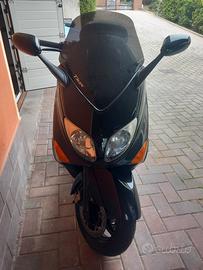 YAMAHA TMAX 2005