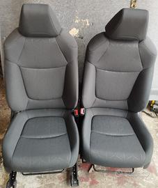 Sedili Toyota Rav4 XA50 2021