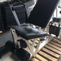 Leg extension Technogym