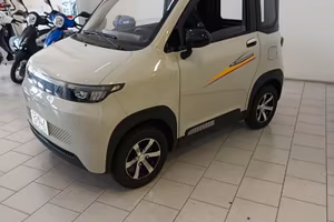 SGOMMINA ONE - QUADRICICLO ELETTRICO LEGGERO