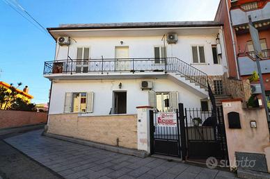 Appartamento Girasole [Cod. rif 3295941VRG]