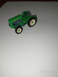 Modellino in metallo trattore Ferrari F2 anno 1950