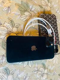 IPhone 13 blu 128 gb. tutti gli parti  originali 