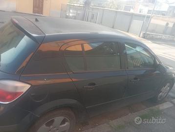 OPEL Astra 3ª serie - 2008 gratis