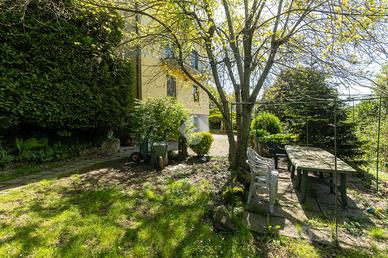 VILLA SINGOLA A MISSAGLIA