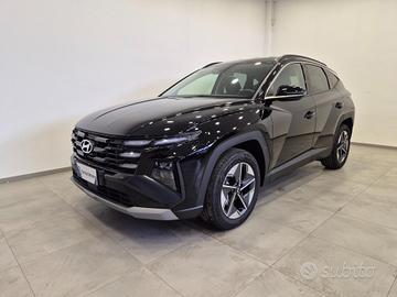 Hyundai Tucson 1.6 crdi 48V Business 136cv dct IN