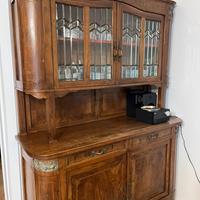 Credenza a due corpi
