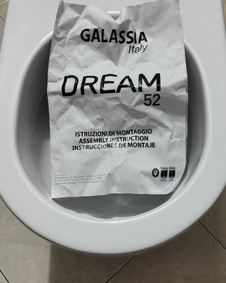 Wc dream galassia filo muro