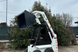 P167 Mini pala 13 q.li Bobcat 443