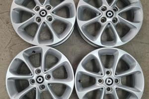 4 cerchi lega smart fortwo forfour 453 r15 lt5343