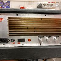 monitor nuovo 130 W rms con ciare oppure...