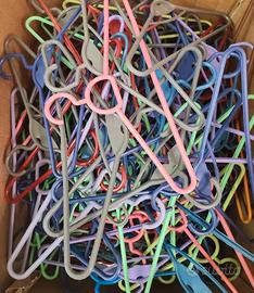 lotto 150 stampelle colorate per abiti, nuove